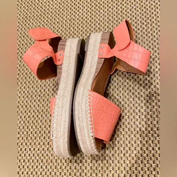 Franco Sarto Coral Croc-Embossed Sandals - Picture 8 of 14